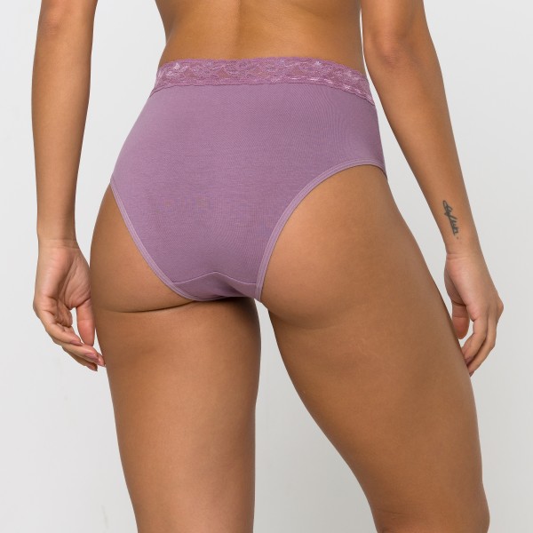Calcinha em Algodão Egípcio na cor Satin com renda na cintura
