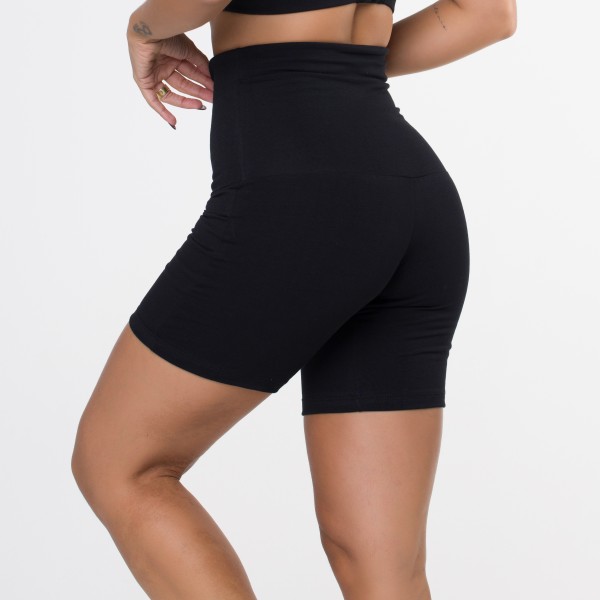 Bermuda de Compressão Preto em Algodão Egípcio