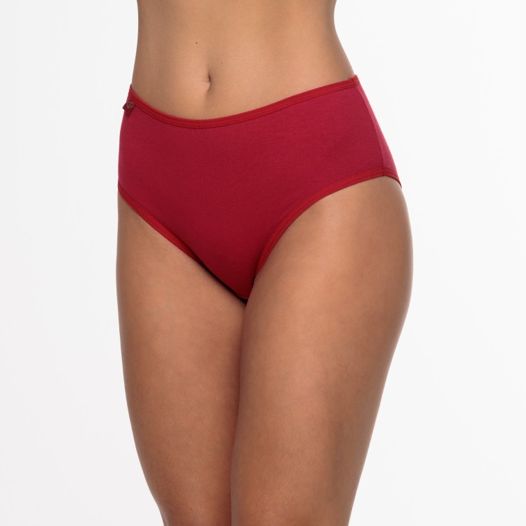 Calcinha na cor Rubi em Algodão Egípcio
